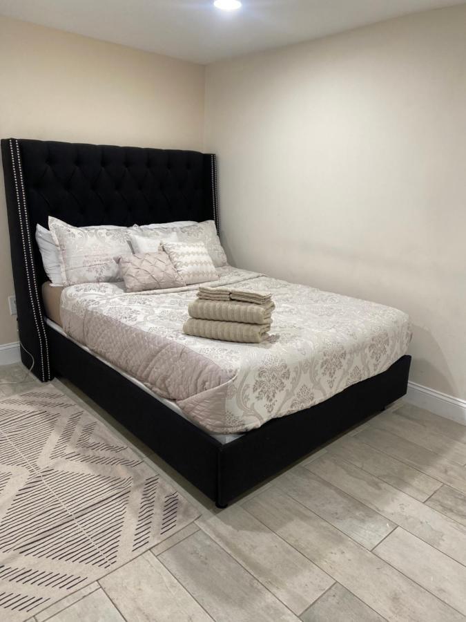 Private Room In South Philly Near Arenas! Philadelphia Exterior photo
