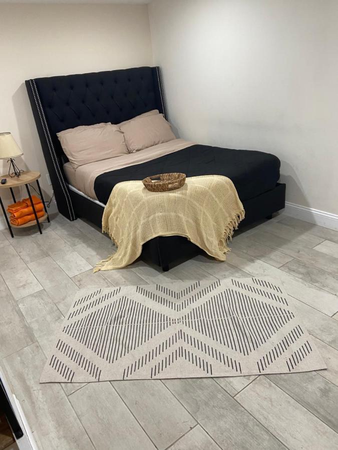 Private Room In South Philly Near Arenas! Philadelphia Exterior photo